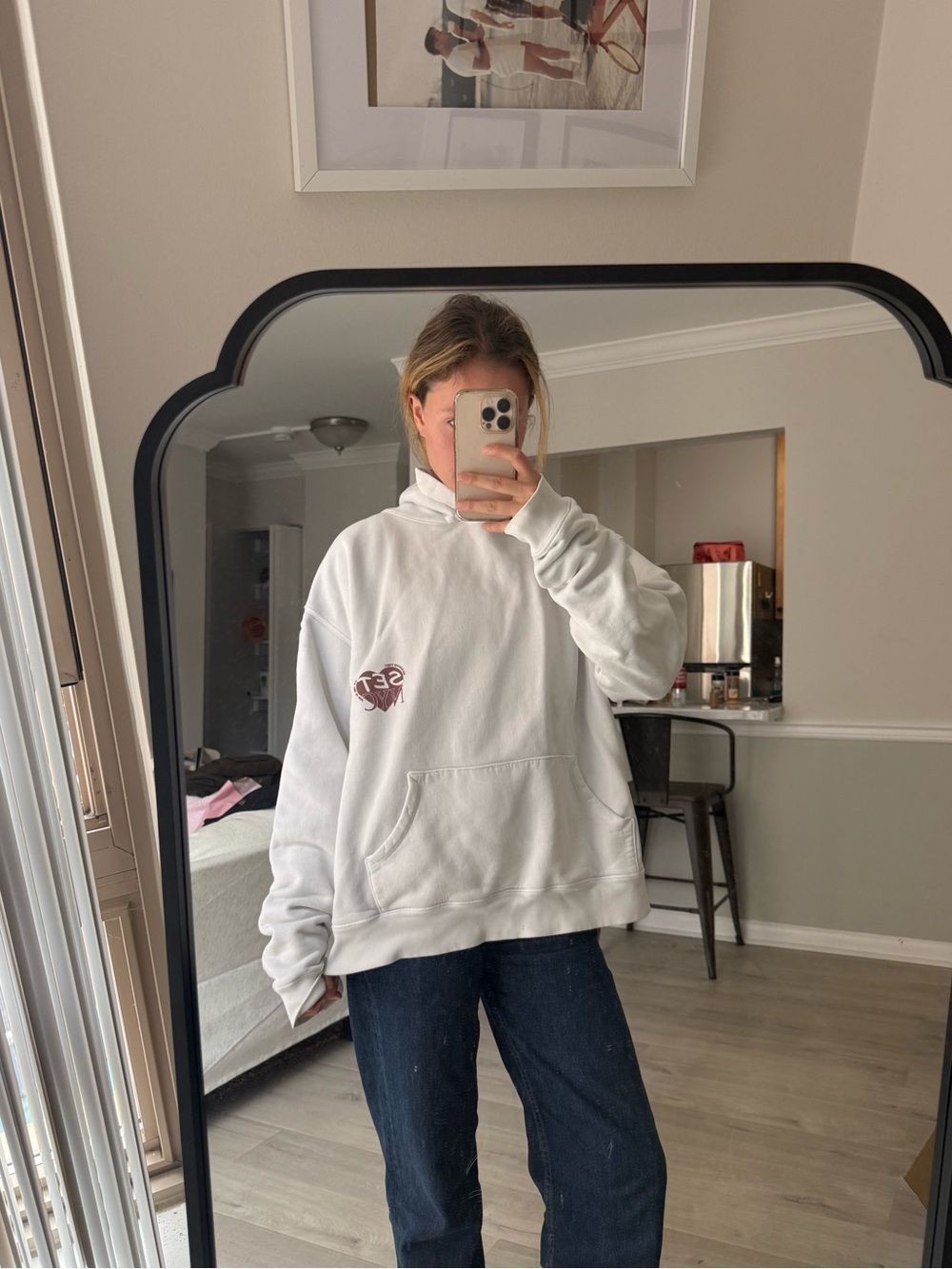 Set Active White Oversized Graphic Hoodie